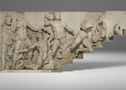 Ausschnitt aus dem Gigantenfries des Pergamonaltars